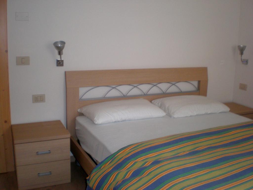 Anna Apartment Pozza di Fassa Ngoại thất bức ảnh